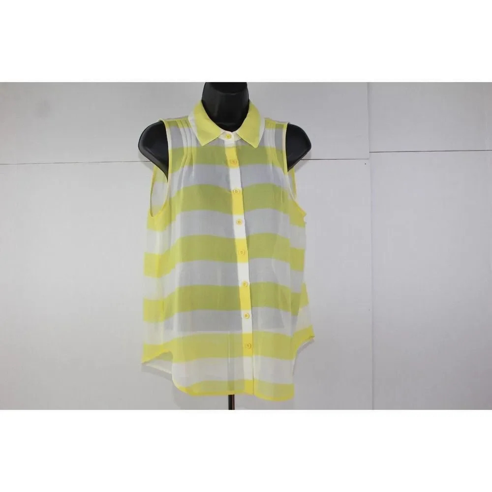 ladies Forever 21 blouse size M
